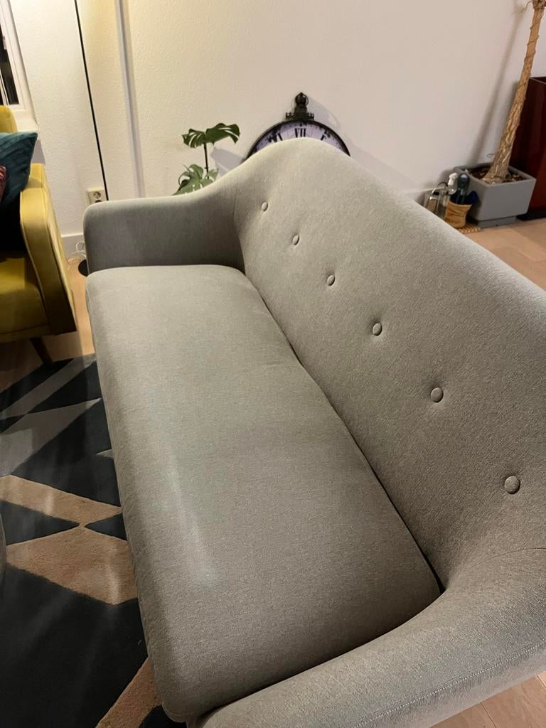 Moet weg!!! -Jysk zitbank in grijs kleur, Huis en Inrichting, Banken | Sofa's en Chaises Longues, Ophalen, Gebruikt, Driepersoons