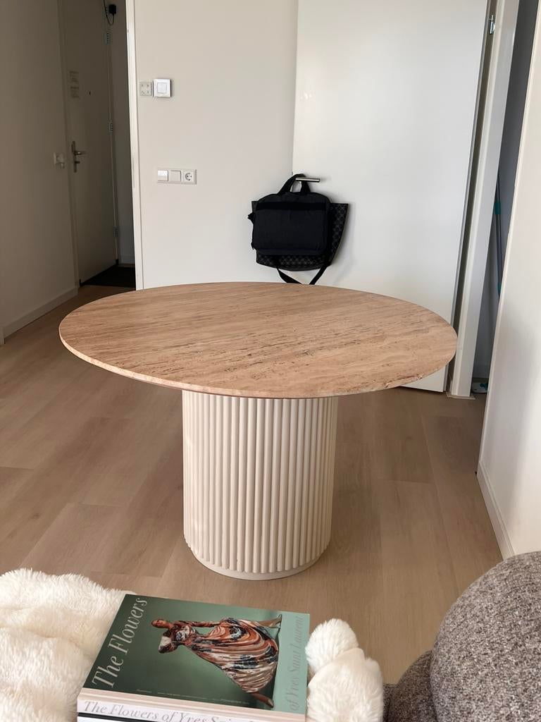 Eettafel 120 cm natuursteen sklum, Ophalen of Verzenden, Zo goed als nieuw