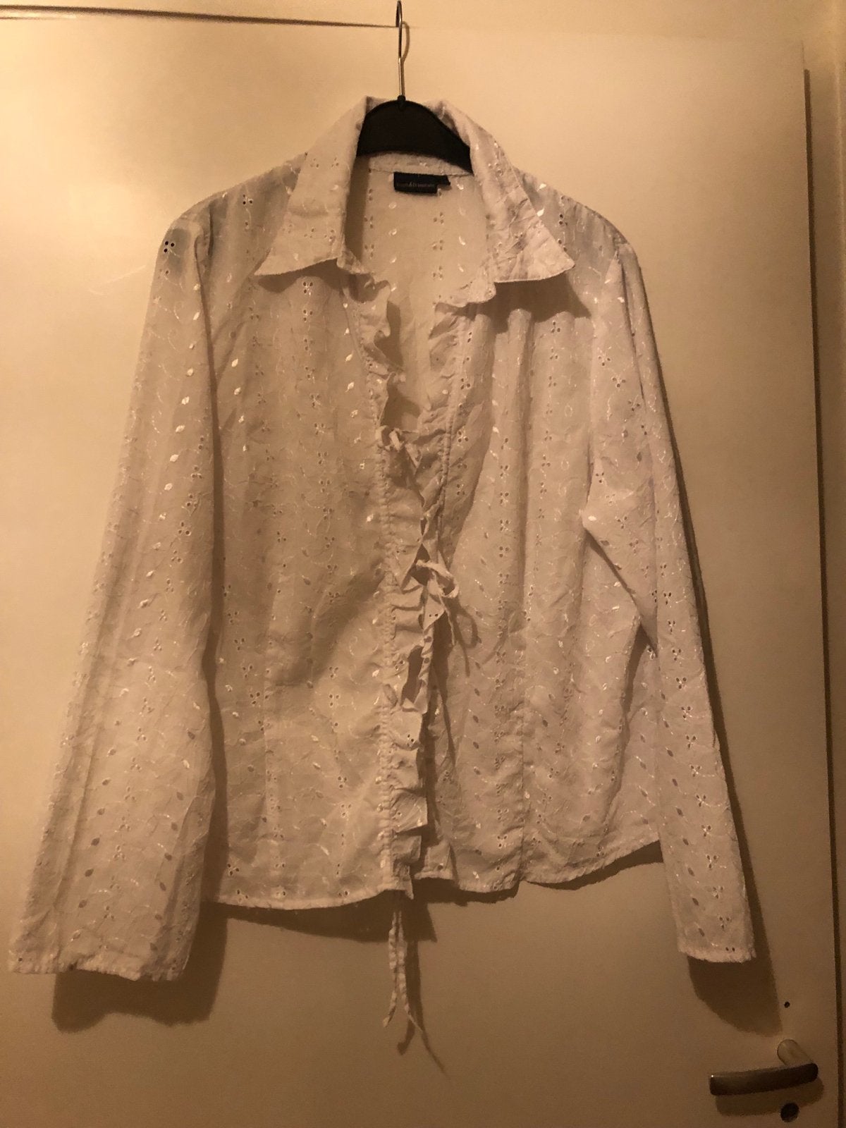 Vroom & Dreesman witte blouse, Ophalen of Verzenden, Zo goed als nieuw, Maat 42/44 (L), Wit
