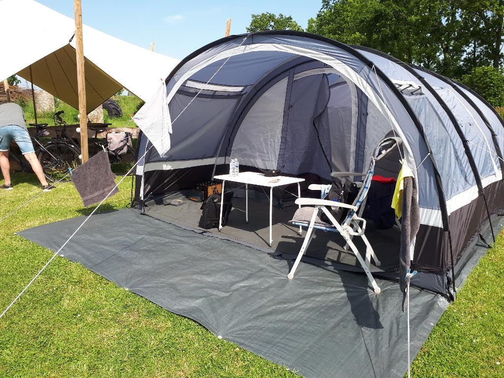 Te koop: ruime Obelink Lugano 6 Plus tunneltent, Ophalen, Zo goed als nieuw, Tot en met 6