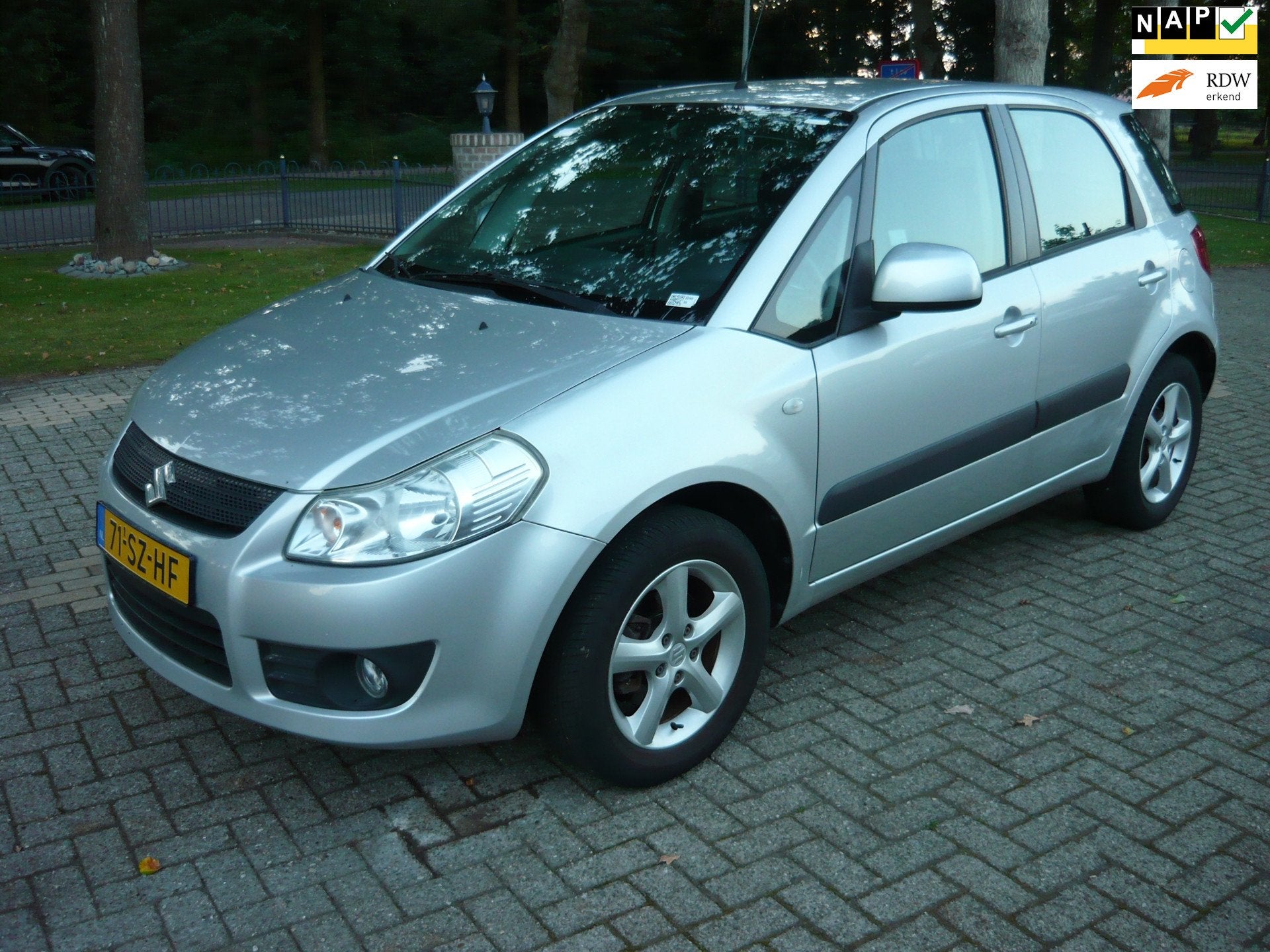 Suzuki SX4 1.6 Exclusive, Voorwielaandrijving, Gebruikt, 4 cilinders, 49 €/maand