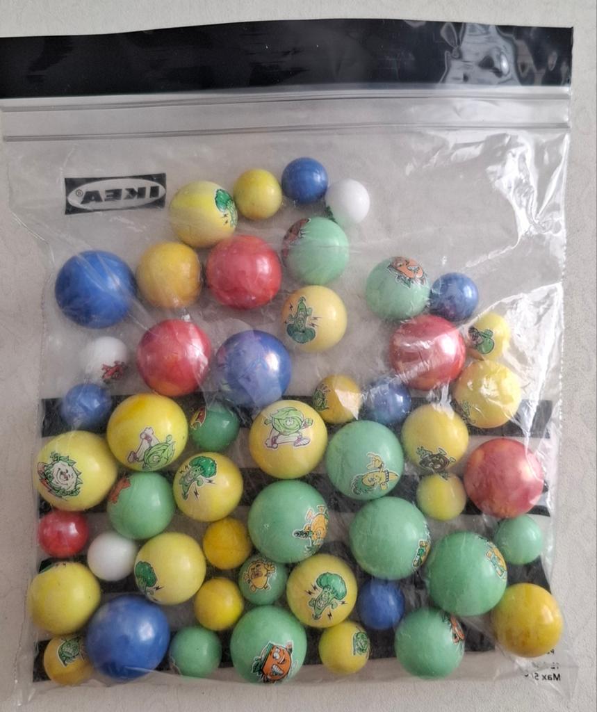 Zak vol knikkers met opdruk - Diverse kleuren en maten, Gebruikt, Jongen of Meisje, Onbekend, Ophalen of Verzenden
