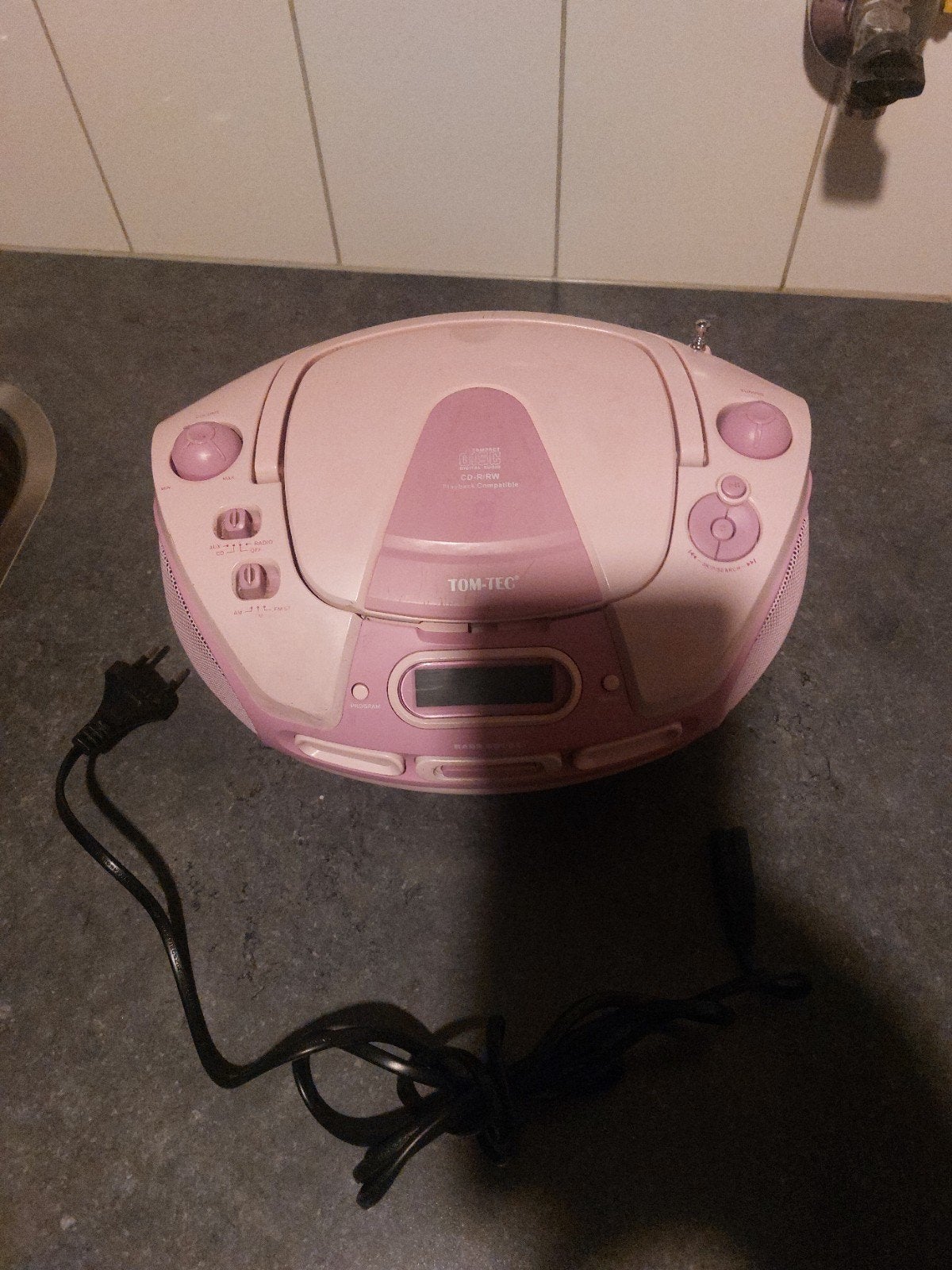 radio cd speler roze, Ophalen of Verzenden, Zo goed als nieuw