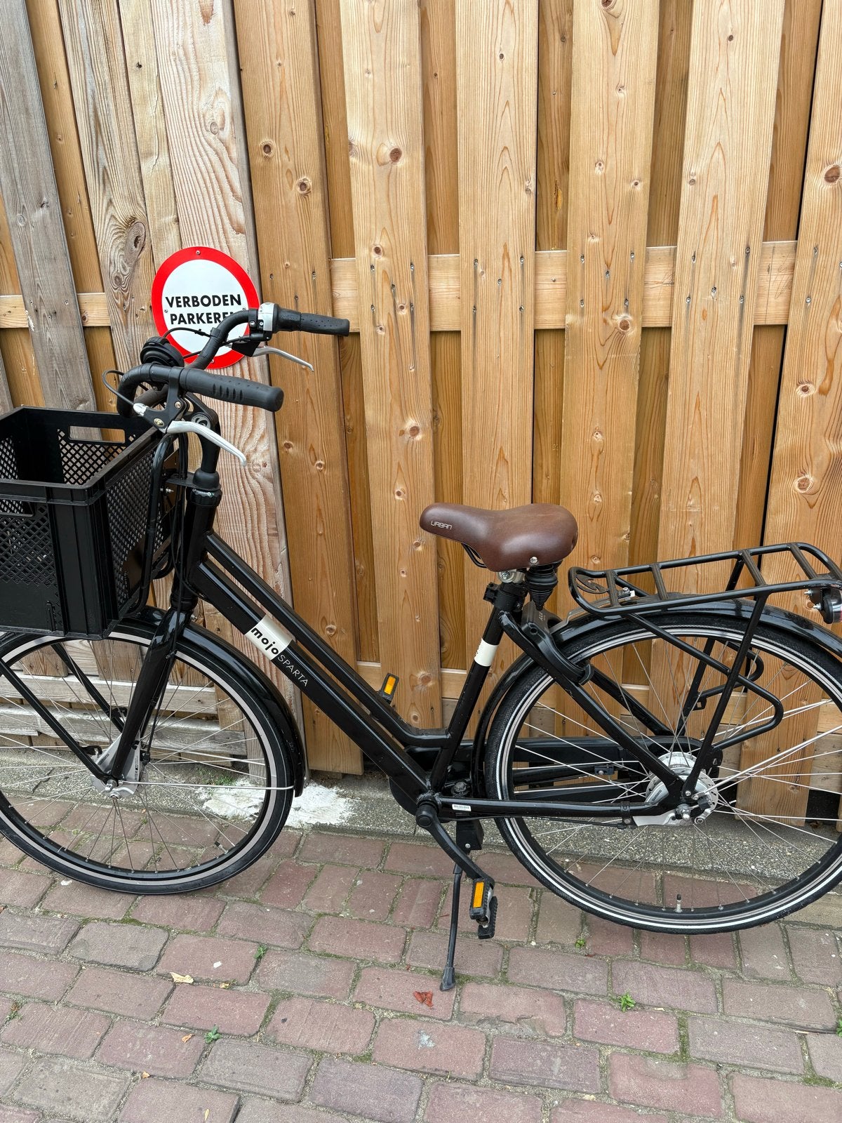 Sparta Mojo damesfiets met voordrager en mand, Ophalen, Sparta, Gebruikt, Versnellingen