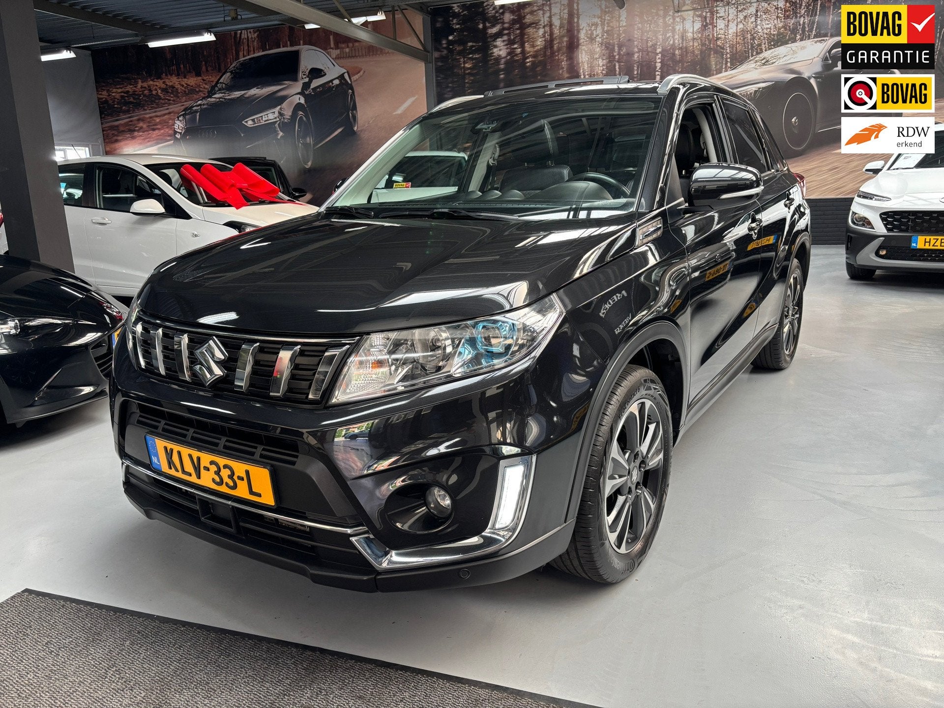 Suzuki VITARA 1.0 Boosterjet Stijl / Panorama Dak /Navi, Auto's, Voorwielaandrijving, Gebruikt, Met garantie (alle), 400 kg