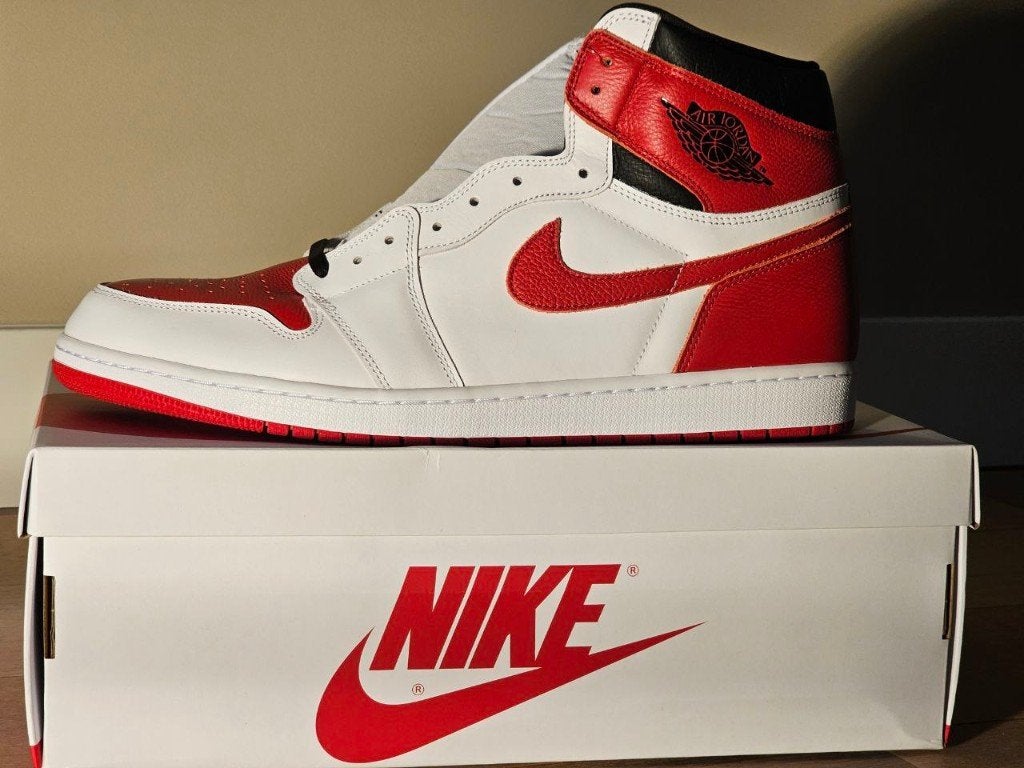 Air Jordan 1 Retro High OG (US 18 - EU 52.5), Kleding | Heren, Schoenen, Ophalen, Overige kleuren, Nieuw, Sneakers of Gympen