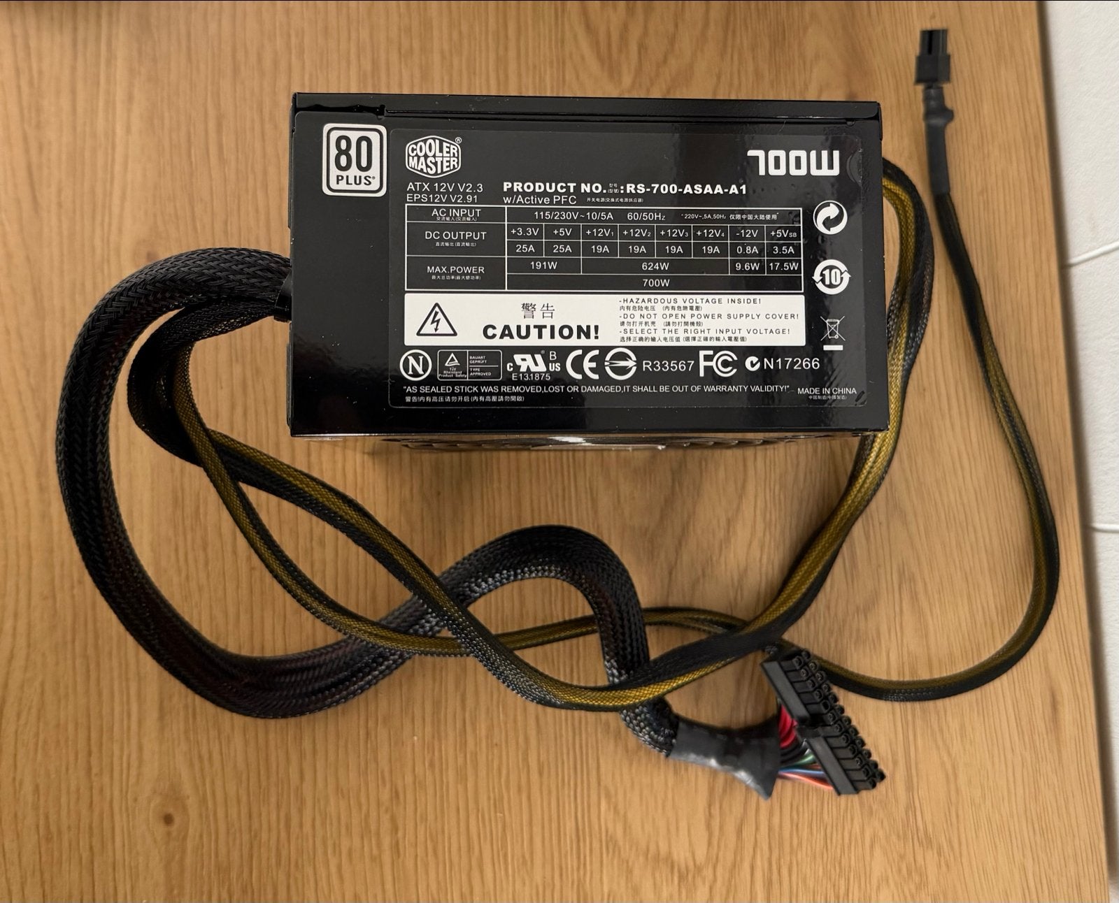 Cooler Master RS-700-ASAA-A1 Voeding 700W, Computers en Software, Ophalen of Verzenden, Zo goed als nieuw