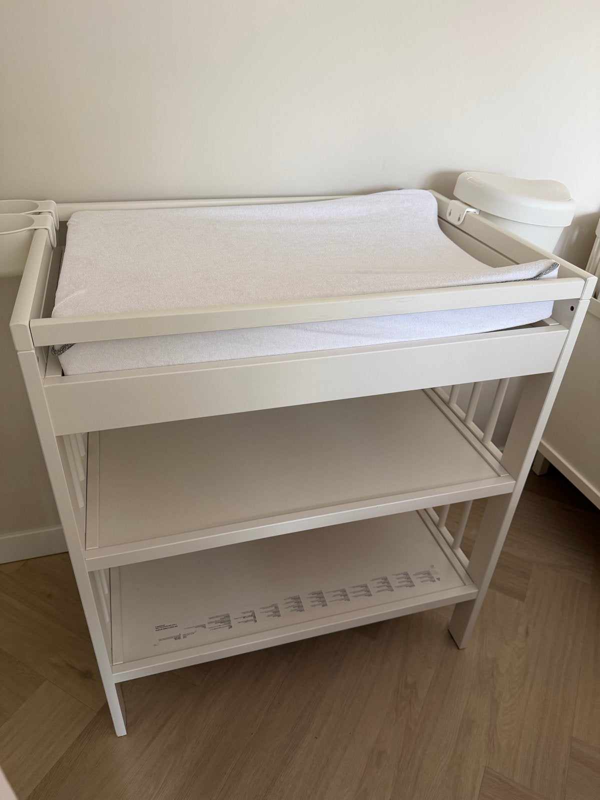 IKEA Commode Gulliver z.g.a.n met aankleedkussen en bakjes, Ophalen, 50 tot 70 cm, Zo goed als nieuw, 75 tot 100 cm