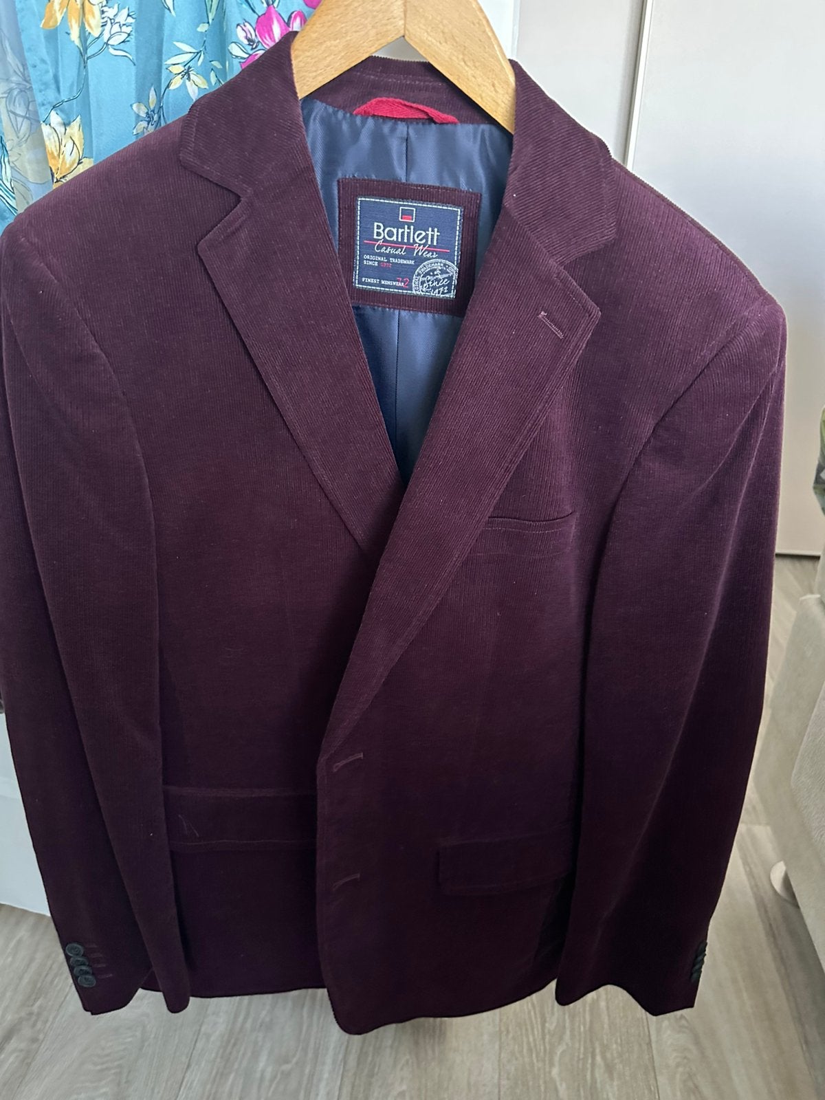 Prachtig COLBERT ) gloed nieuw!, Ophalen of Verzenden, Nieuw, Maat 48/50 (M), Rood
