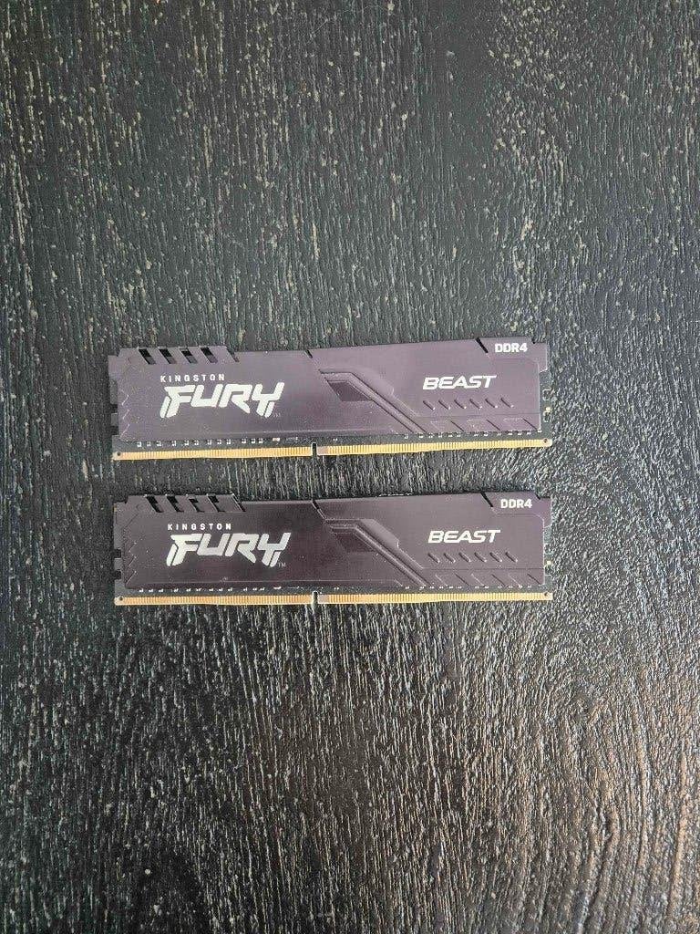 Kingston Fury Beast DDR4 RAM 3600MHz 2x16GB (32GB), Computers en Software, RAM geheugen, Ophalen, 32 GB, DDR4, Zo goed als nieuw