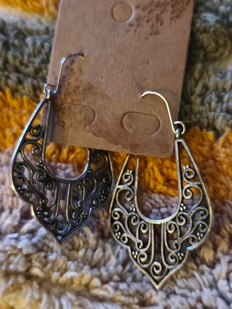 Boho oorbellen  nieuw, Ophalen of Verzenden, Nieuw, Overige kleuren, Overige materialen