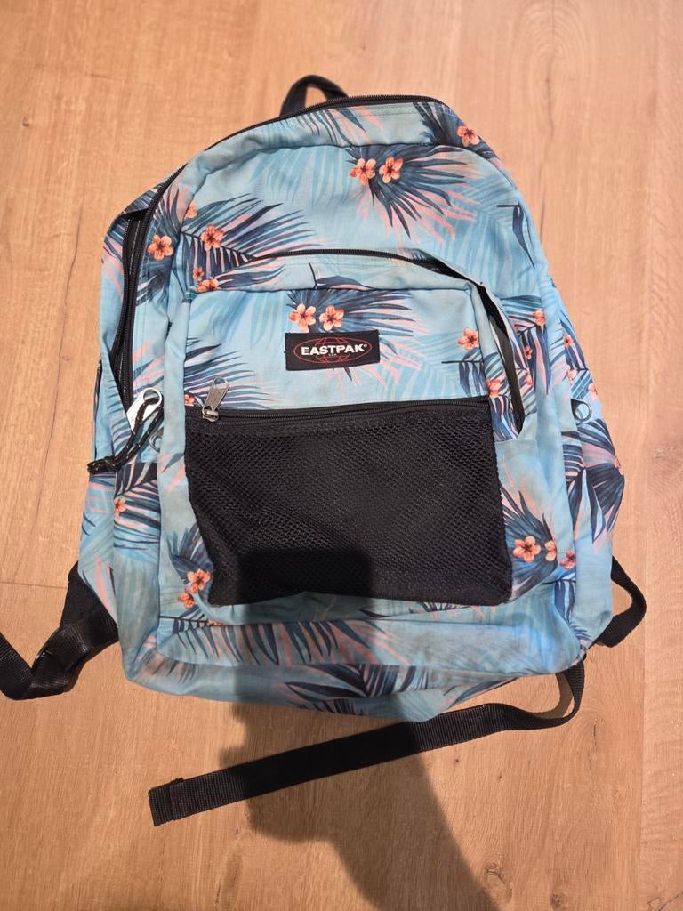 Eastpak Rugtas met tropische print, Gebruikt, 25 tot 40 cm, Ophalen of Verzenden, 30 tot 45 cm