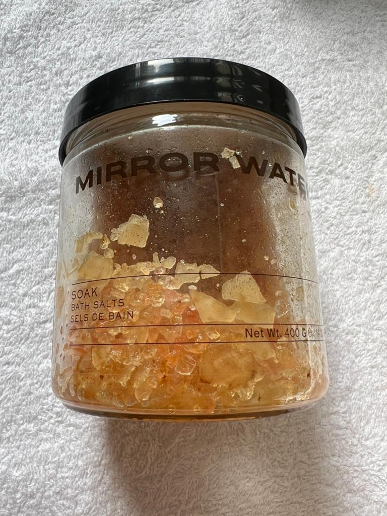 Mirror Water Soak Bath Salts 400g, Ophalen, Gebruikt, Bad & Douche