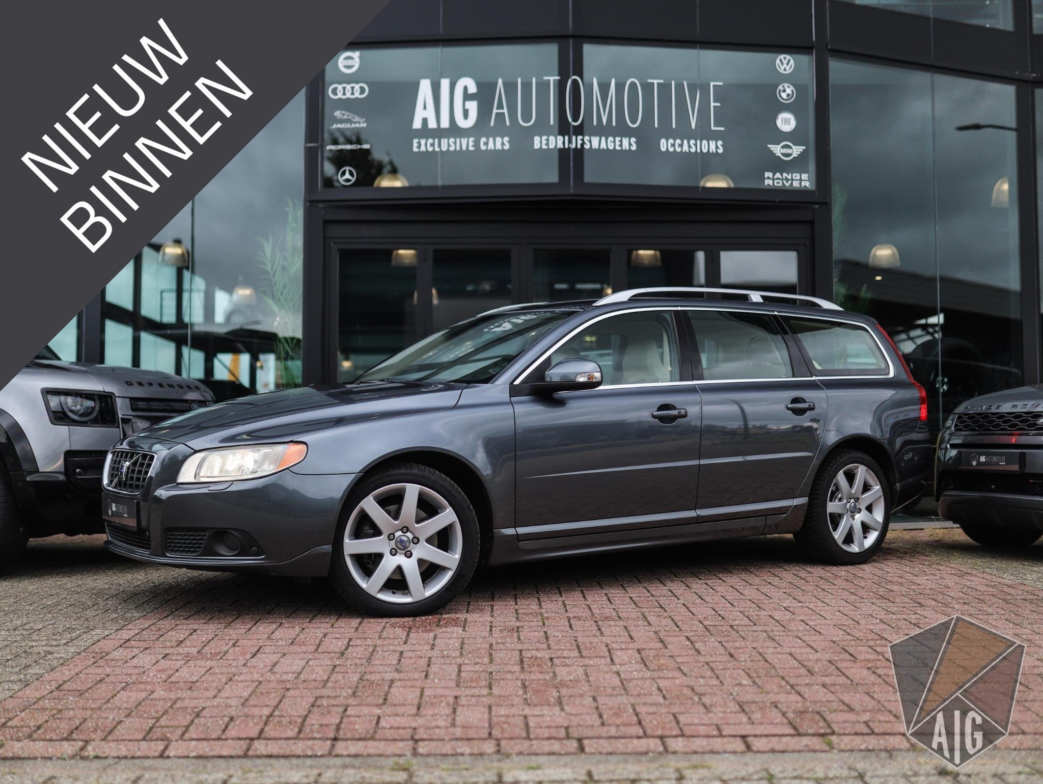 Volvo V70 3.2 Summum | Keyless | Leder | Stoelverw. | PDC |, 238 pk, 93 €/maand, Euro 4, Zilver of Grijs