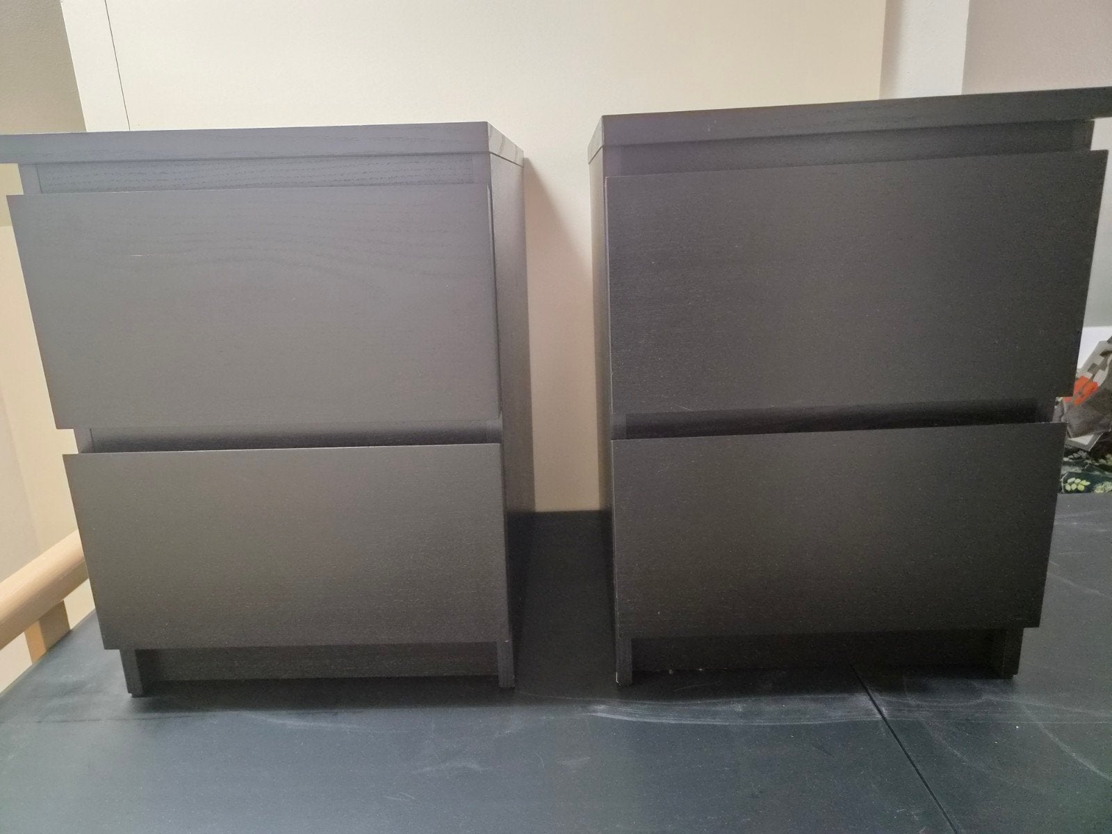 Nachtkastjes met lades - Set van 2 van ikea, Huis en Inrichting, Slaapkamer | Nachtkastjes, Ophalen of Verzenden, Zo goed als nieuw