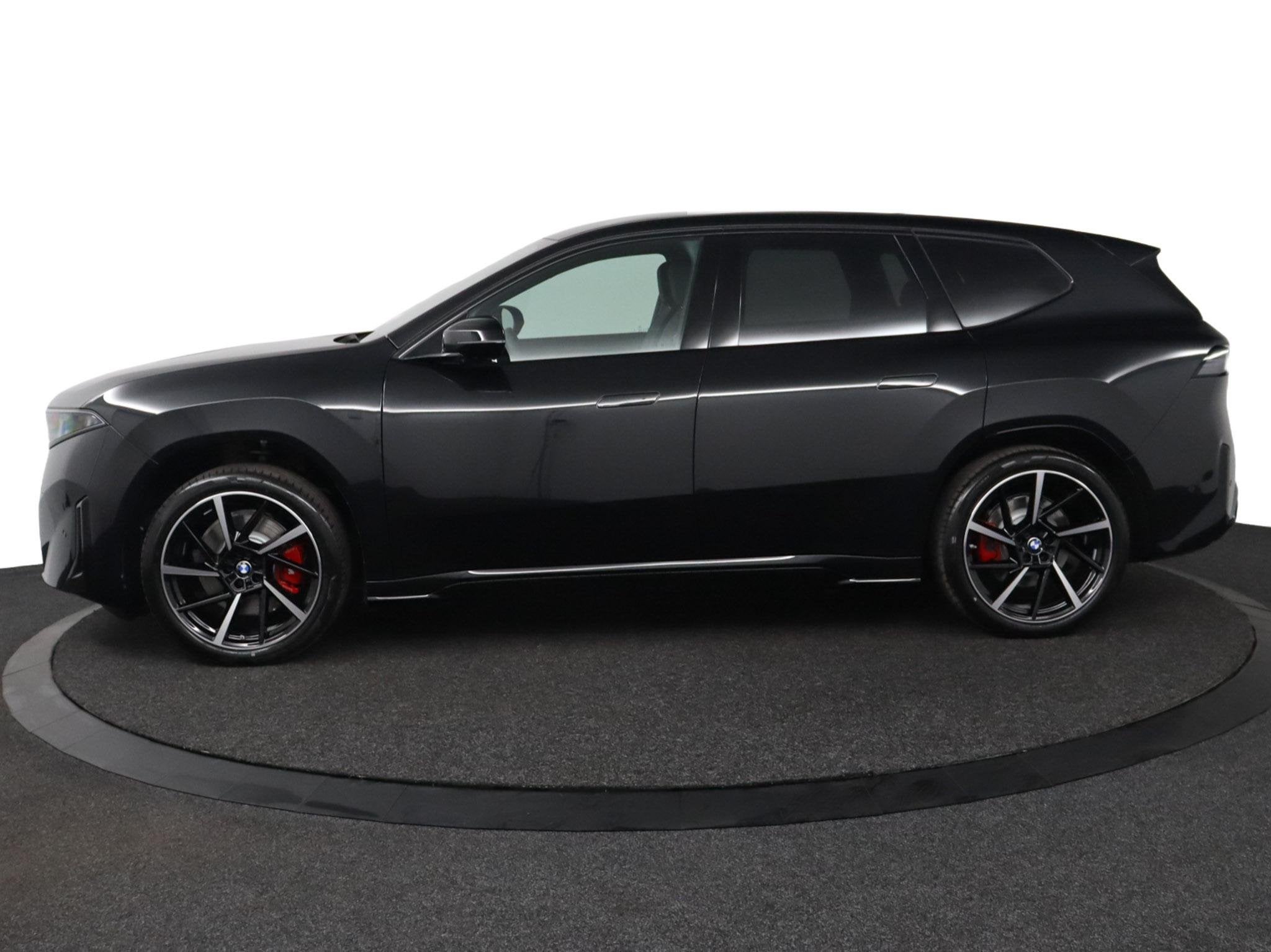 BMW iX3 40 eDrive 83 kWh M Sportpakket Pro |, Auto's, Automaat, Achterwielaandrijving, 320 pk, Zwart