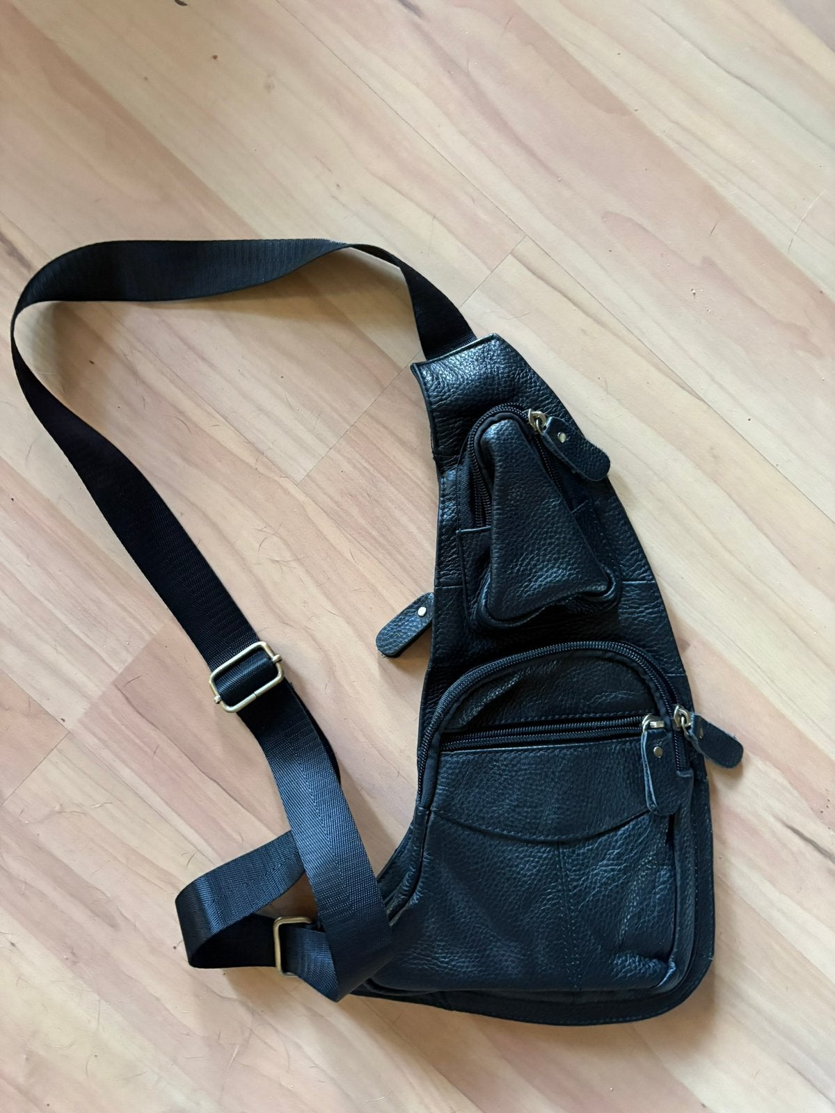 Nieuw zwarte echt leren crossbody tas, Ophalen of Verzenden, Nieuw, Zwart
