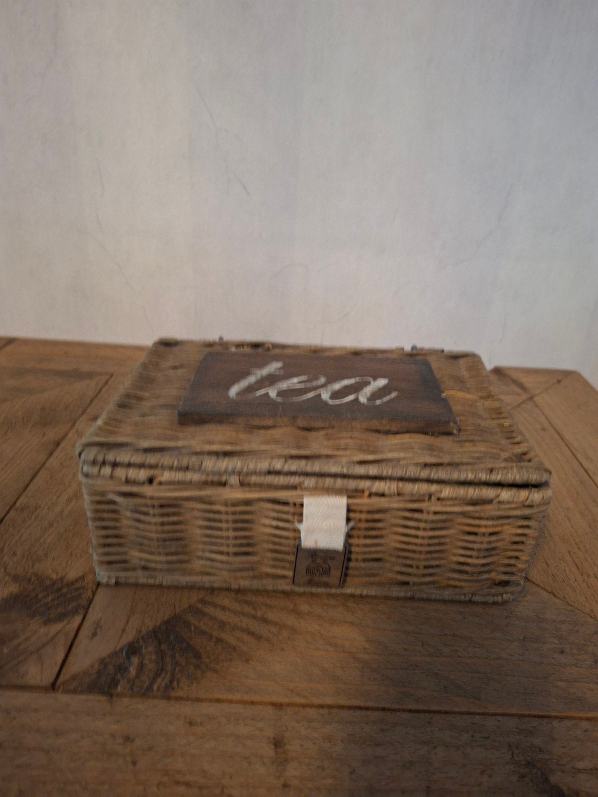 Riviera Maison theedoos rattan, Ophalen, Zo goed als nieuw, 50 tot 100 cm, Minder dan 50 cm