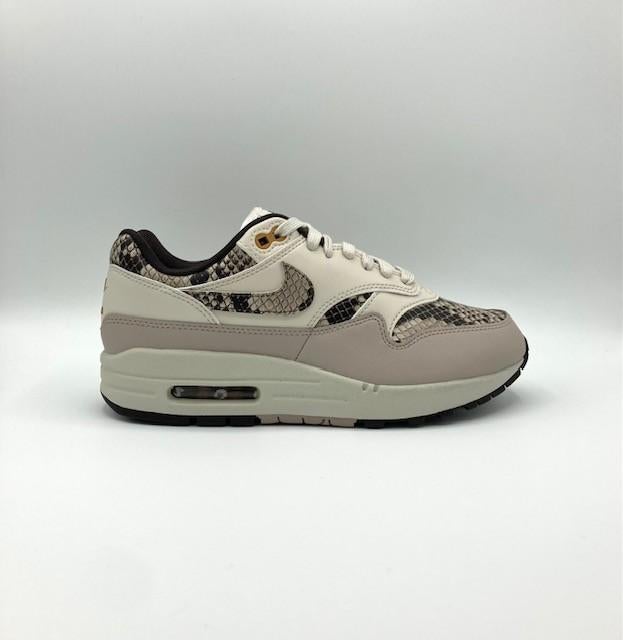 Nike Air Max 1 '87 Snakeskin - 38 (valt klein!), Kleding | Dames, Schoenen, Beige, Nike, Nieuw, Ophalen of Verzenden