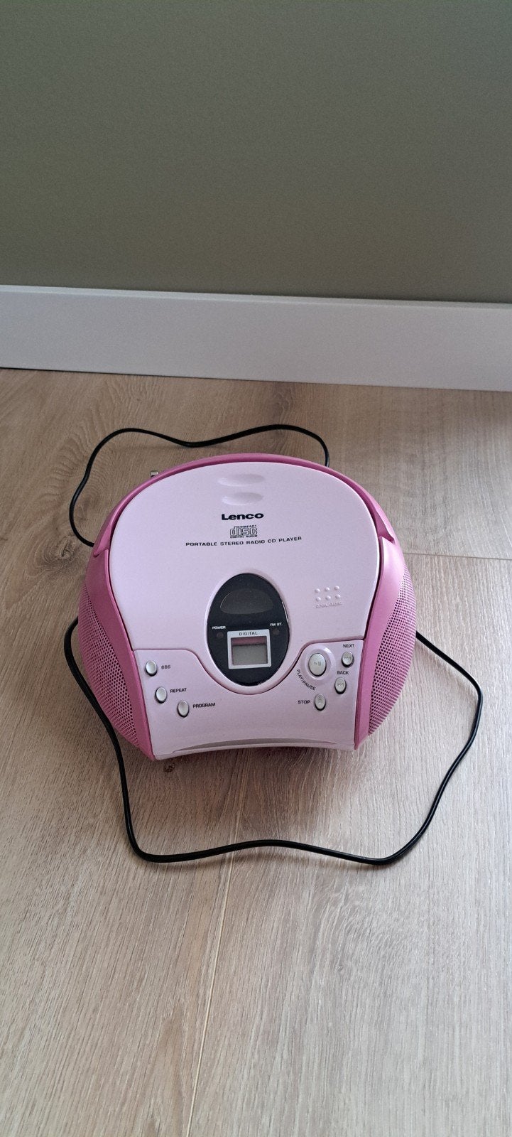 Radio cd speler, Audio, Tv en Foto, Cd-spelers, Ophalen, Zo goed als nieuw, Overige merken