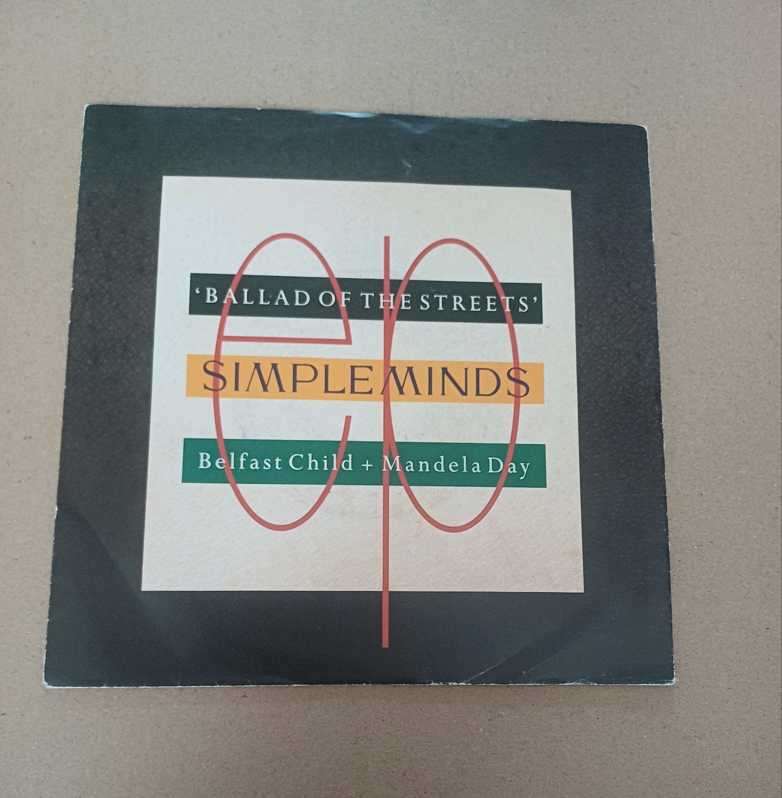 Simple Minds - Belfast Child, Cd's en Dvd's, Vinyl Singles, Gebruikt, Pop, Beschermende buitenhoes, Ophalen of Verzenden