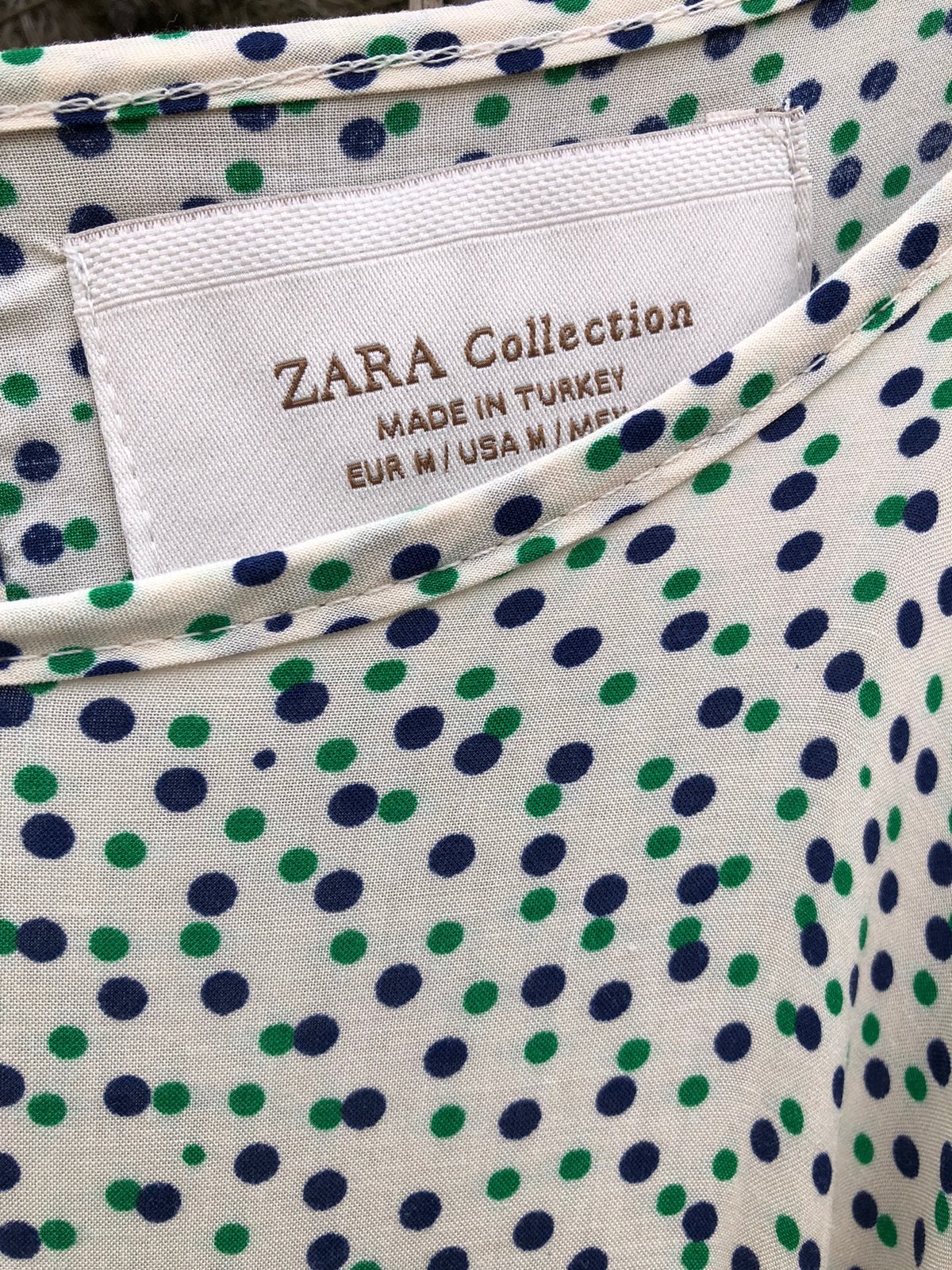 Zara zomerjurkje polkadot groen wit, Zo goed als nieuw, Ophalen, Maat 38/40 (M), Onder de knie