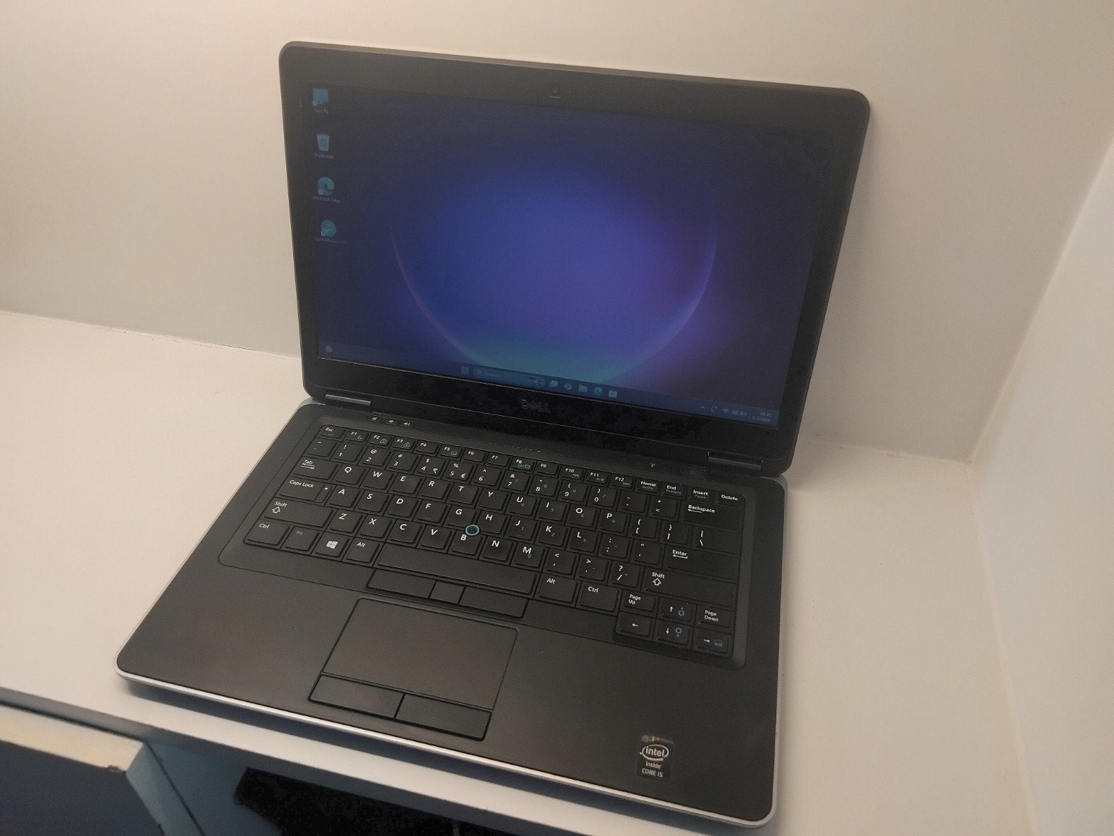Dell Latitude laptop met i5 processor,  SSD en Windows 11., Computers en Software, Windows Laptops, Gebruikt, 2 tot 3 Ghz, Qwerty
