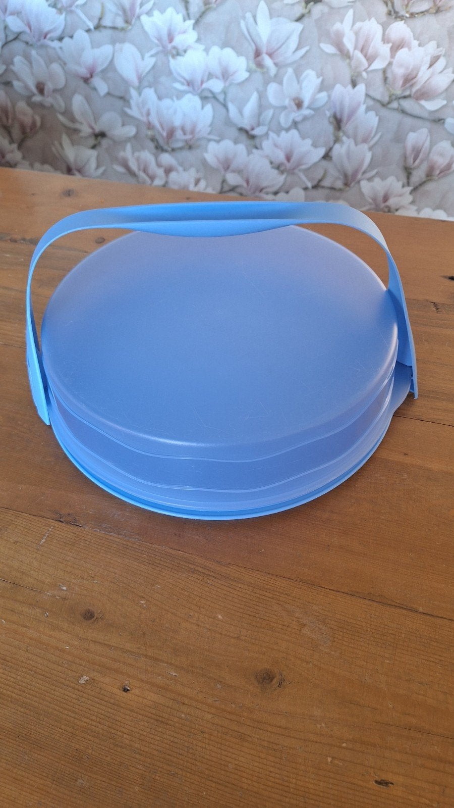Tupperware taartdoos met hengsel, Huis en Inrichting, Gebruikt, Met deksel, Schaal, Blauw