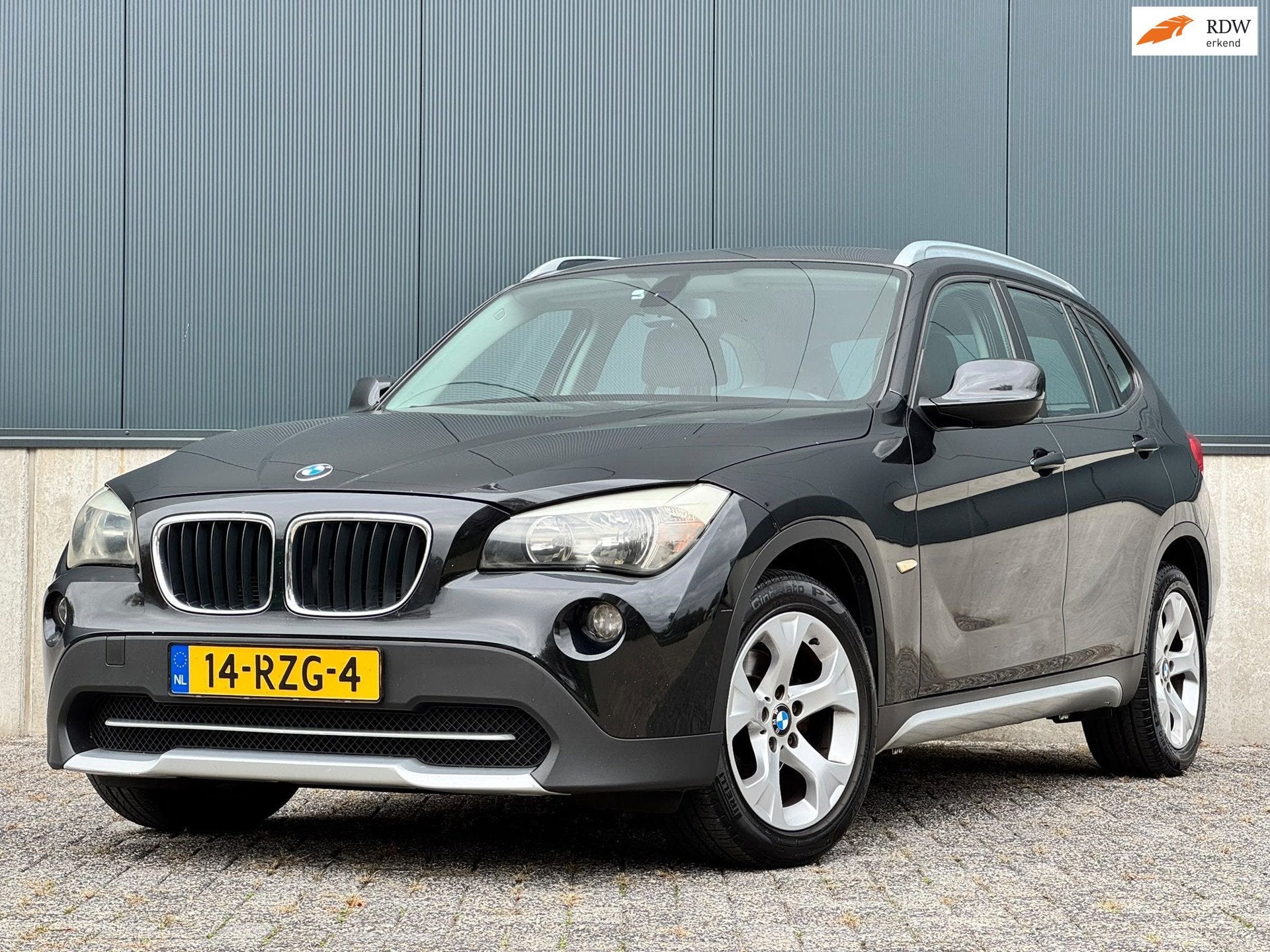 BMW X1 SDrive18i Executive|OPRECHT IN TOPSTAAT|, X1, Euro 5, Achterwielaandrijving, 4 cilinders