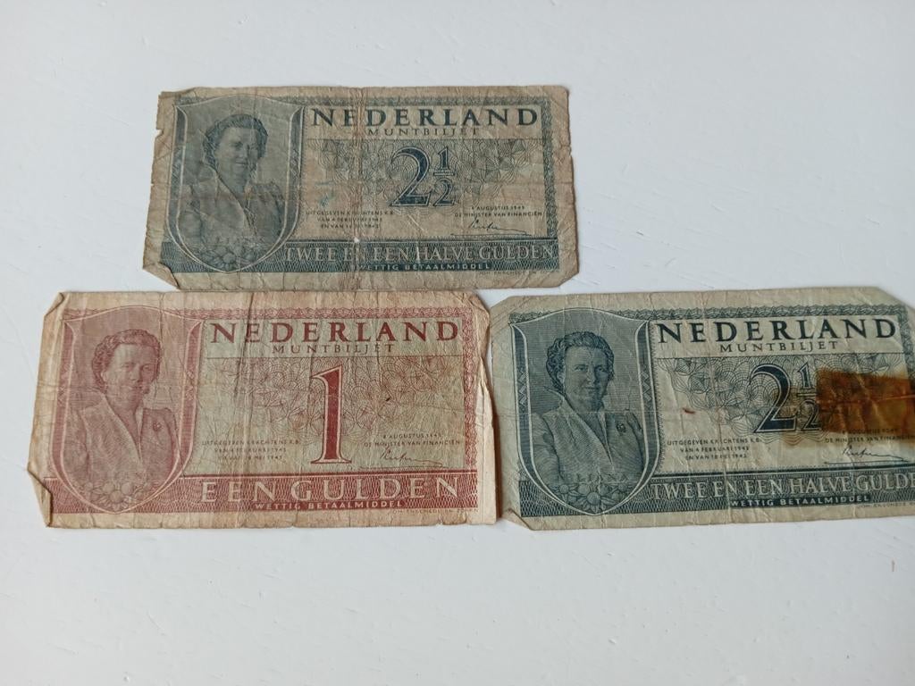 1x 1 gulden 2x 2.5 gulden jaar 1943 tot 1945, Ophalen, 2½ gulden, Setje