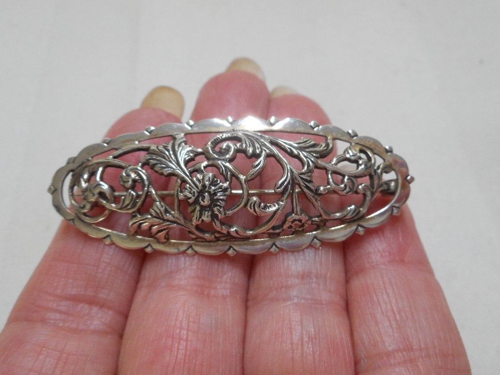 Zilveren vintage broche Niekerk nr.902, 4 tot 7 cm, Verzenden, Zo goed als nieuw, Zilver
