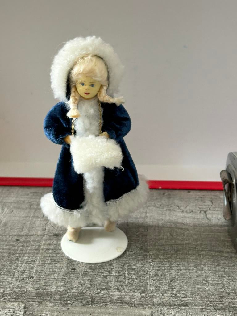 Erna Meyer  poppenhuis popje, Verzamelen, Ophalen of Verzenden, Zo goed als nieuw, Popje