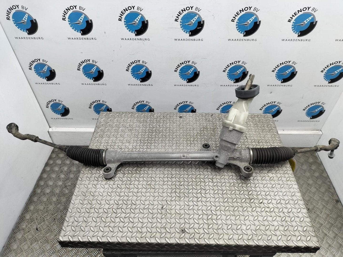 FORD MUSTANG SUV PREMIUM AWD STUURHUIS LJ9C3A500AC 2022, Ophalen of Verzenden, Gebruikt, ARN erkend