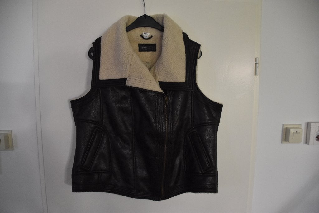 prachtige nieuwe kunstleren gevoerde bodywarmer maat 50, Kleding | Dames, Great Looks, Overige typen, Bruin, Nieuw