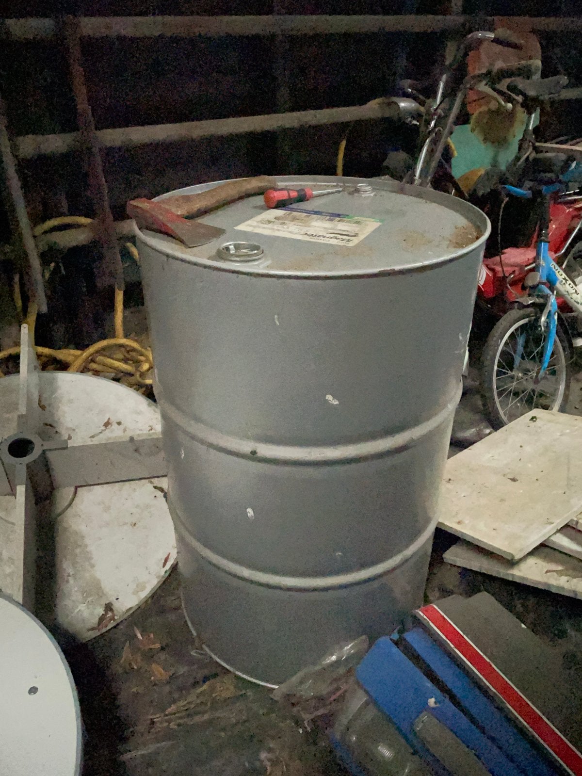 Oliedrum 200 liter, Ophalen, Zo goed als nieuw