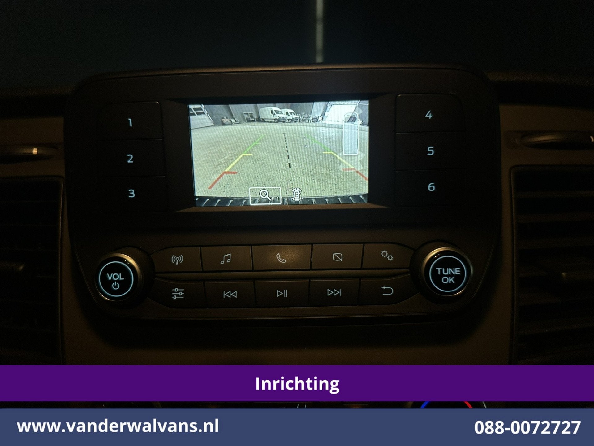 Ford Transit Custom 2.0 TDCI L1H1 Inrichting Euro6 Airco | C, Voorwielaandrijving, Dealer onderhouden, 4 cilinders, 2500 kg