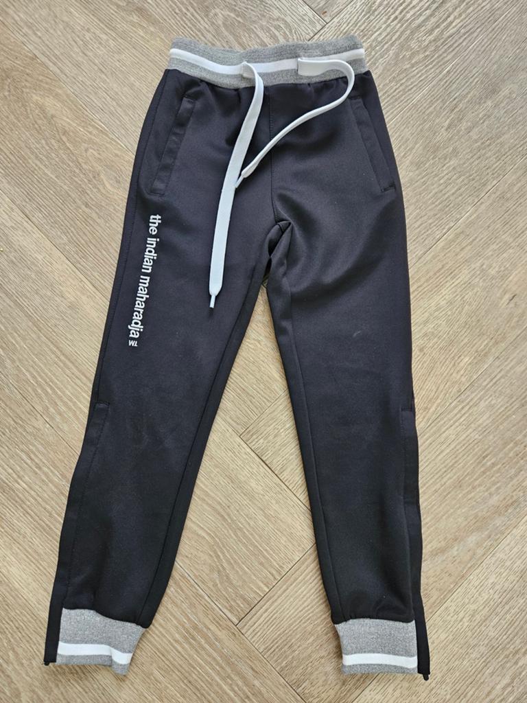 Nagenoeg nieuwe broek maat 116 van The Indian Maharadja, Broek, The Indian Maharadja, Jongen of Meisje, Ophalen of Verzenden