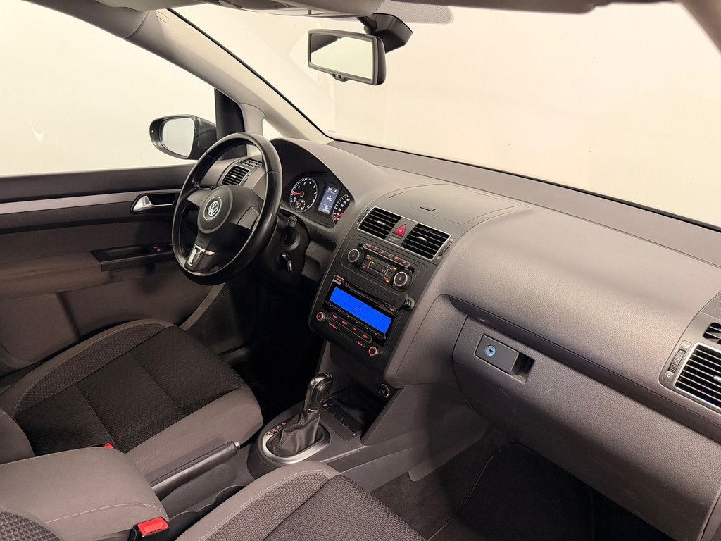 Volkswagen Touran 1.4 TSI Comfortline Automaat, Auto's, Volkswagen, Euro 5, Gebruikt, Zwart, 4 cilinders