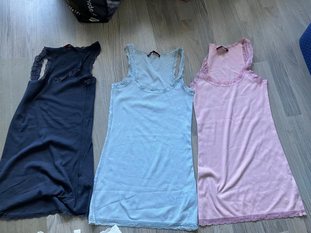 3 leuke topjes Tom!Tailor mt S gratis topje Zara, Kleding | Dames, Tops, Overige kleuren, Ophalen of Verzenden, Zo goed als nieuw