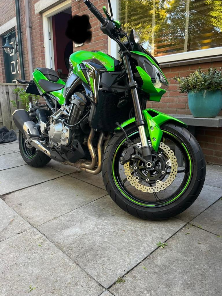 Kawasaki Z900 - Goede staat met gebruikerssporen, Motoren, Motoren | Kawasaki, 4 cilinders, 948 cc, Gebruikt, Particulier