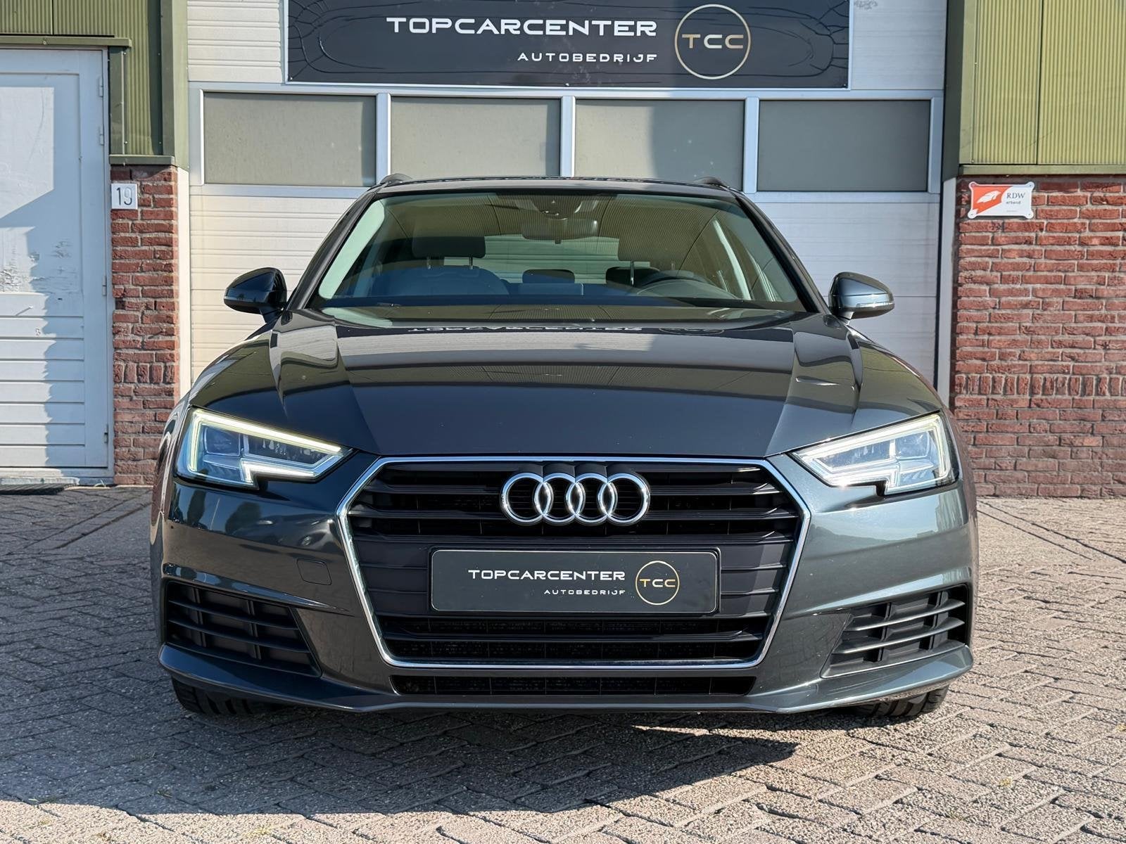Audi A4 Avant 1.4 TFSI Pro Line/AUT/CLIMA/PARKS/NAVI/APK/NAP, Automatische klimaatregeling, Gebruikt, Euro 6, 4 cilinders
