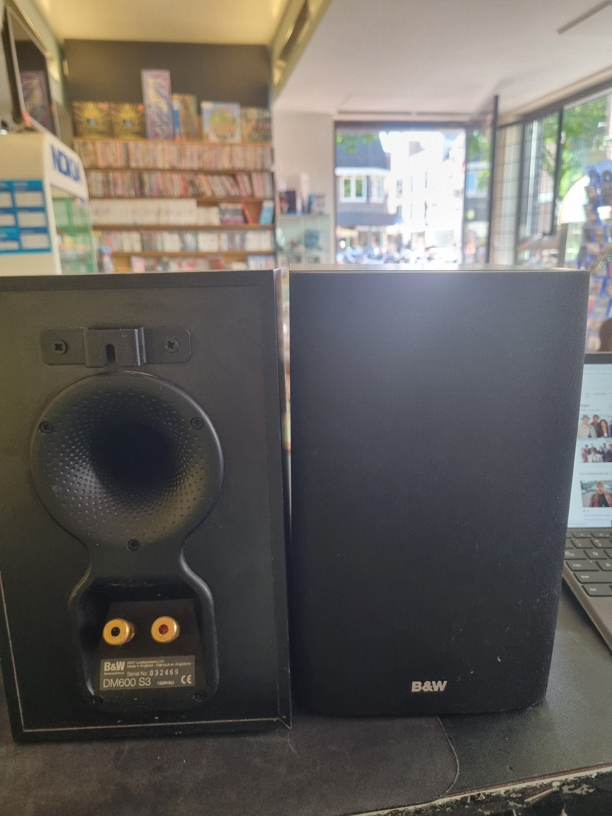 Bowers & Wilkins B&W DM600 S3 Boekenplank Luidsprekers