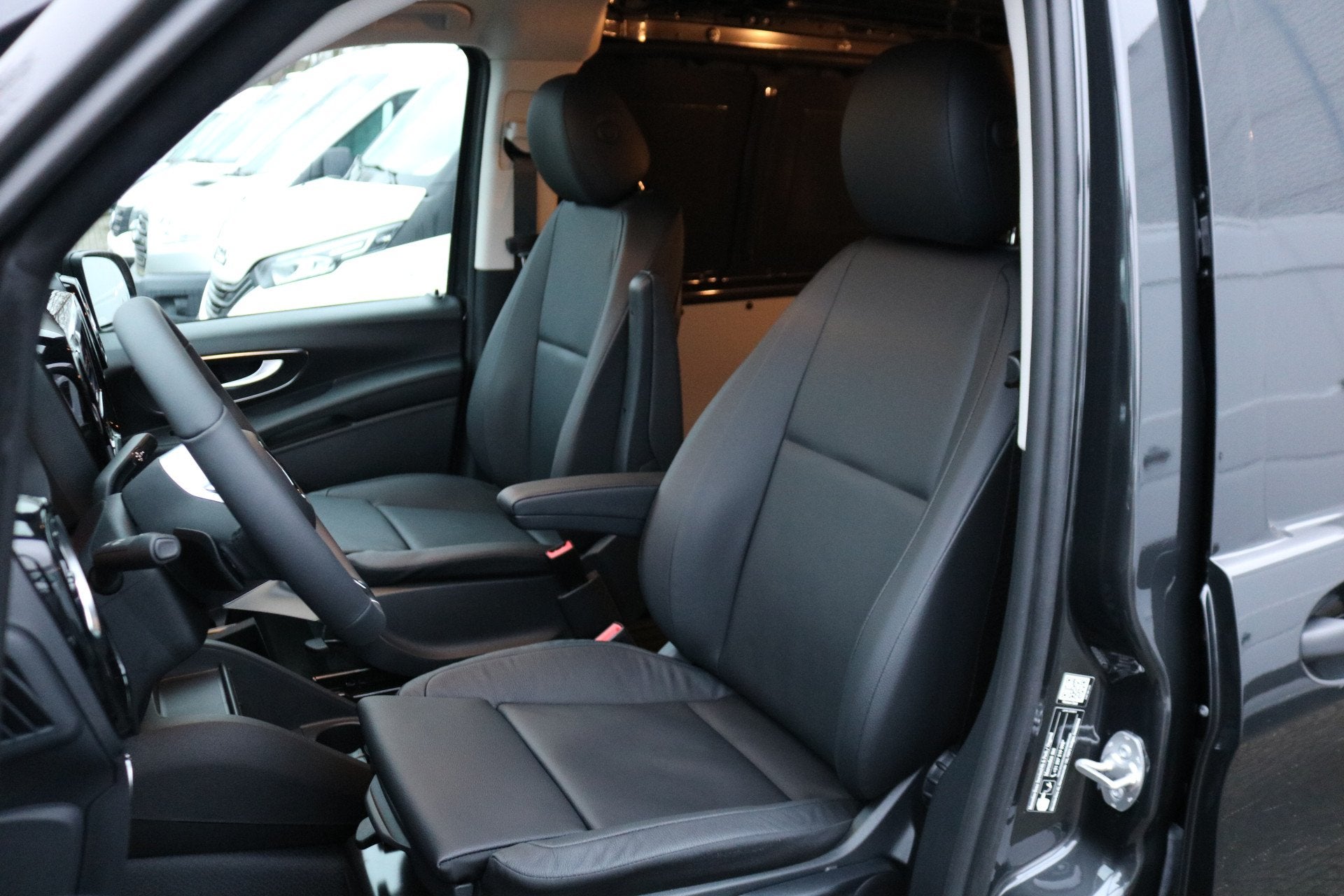 Mercedes-Benz Vito 114 CDI XL Overbrengvoertuig (in aanbouw), Auto's, Automaat, Gebruikt, 4 cilinders, Lichtsensor