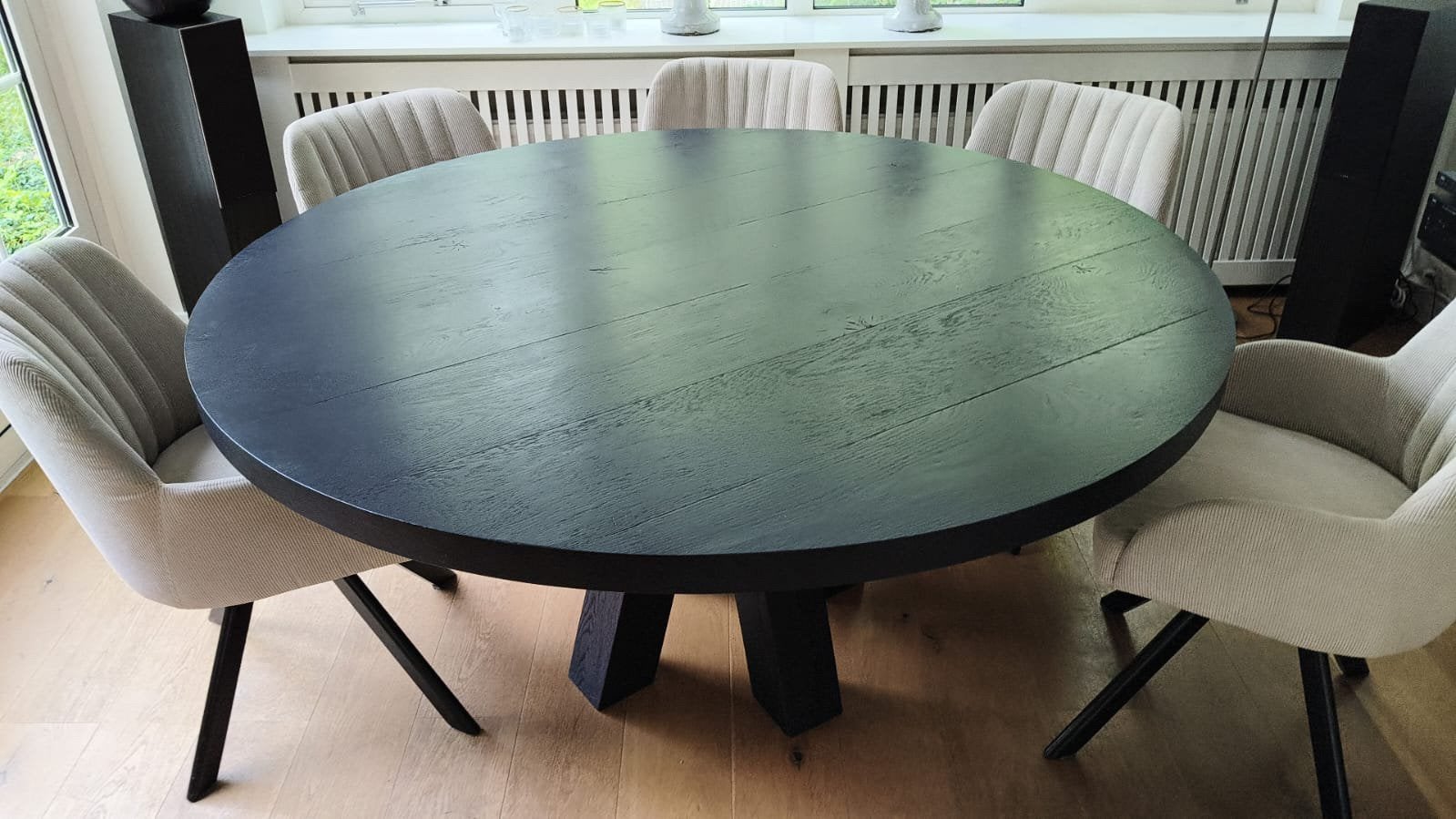 Zwarte Ronde Eikenhouten Tafel - 160x78,5cm, Huis en Inrichting, Tafels | Salontafels, Ophalen, 150 tot 200 cm, Zo goed als nieuw
