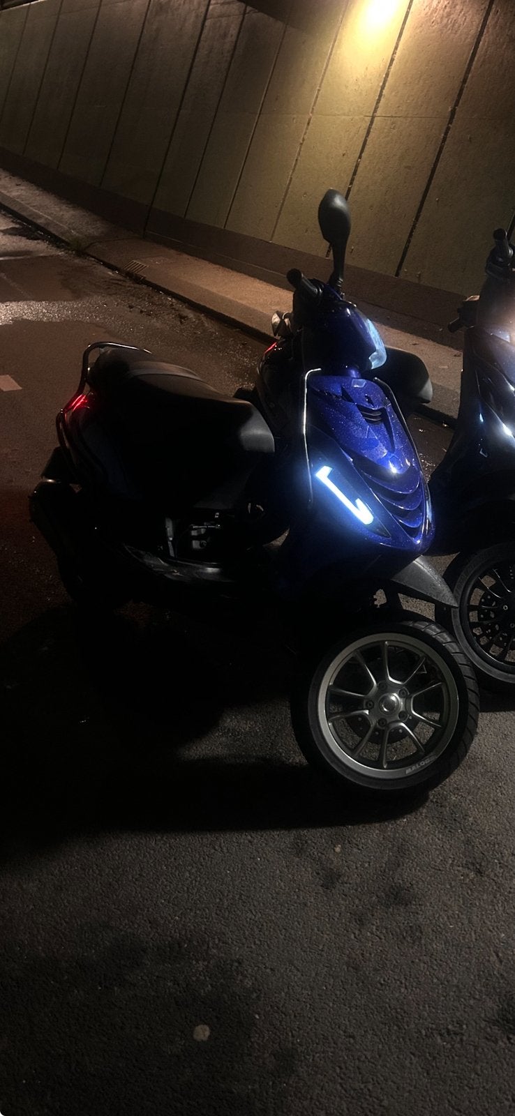 Piaggio zip 125cc 2t brom, Fietsen en Brommers, Ophalen, Zo goed als nieuw, Tweetakt, Zip