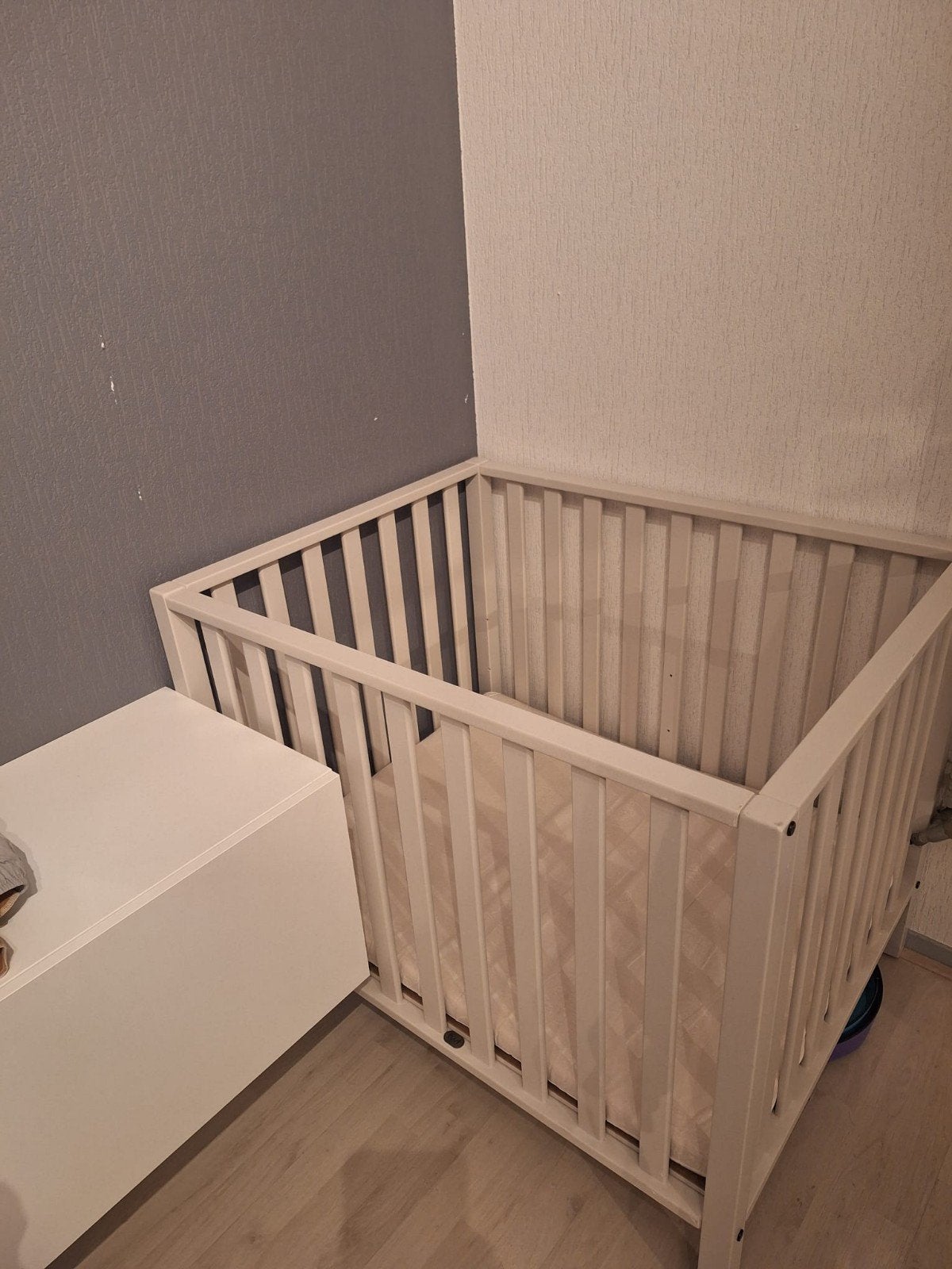 TWF Ledikant -  10 euro, Kinderen en Baby's, Babywiegjes en Ledikanten, Ophalen, Gebruikt, Ledikant