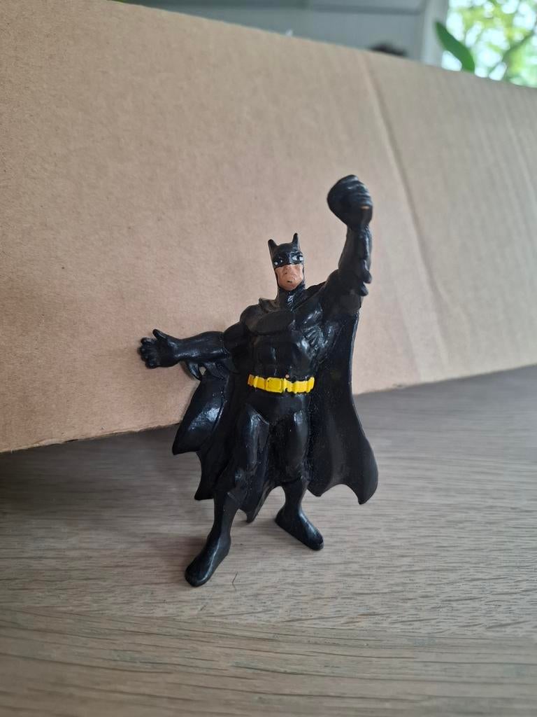 Batmobile en 6 karakters waaronder Batman, Kinderen en Baby's, Speelgoed | Actiefiguren, Ophalen of Verzenden, Gebruikt
