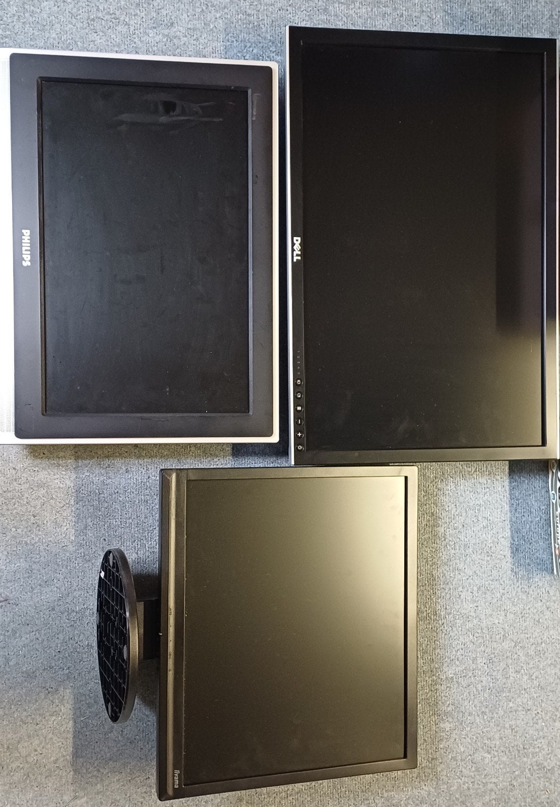 Dell pc, monitoren, tv en doos met kabels, Ophalen, Zo goed als nieuw, 60 Hz of minder, LED
