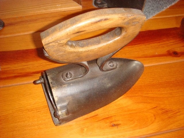 antiek oude strijk ijzer, Antiek en Kunst, Ophalen of Verzenden