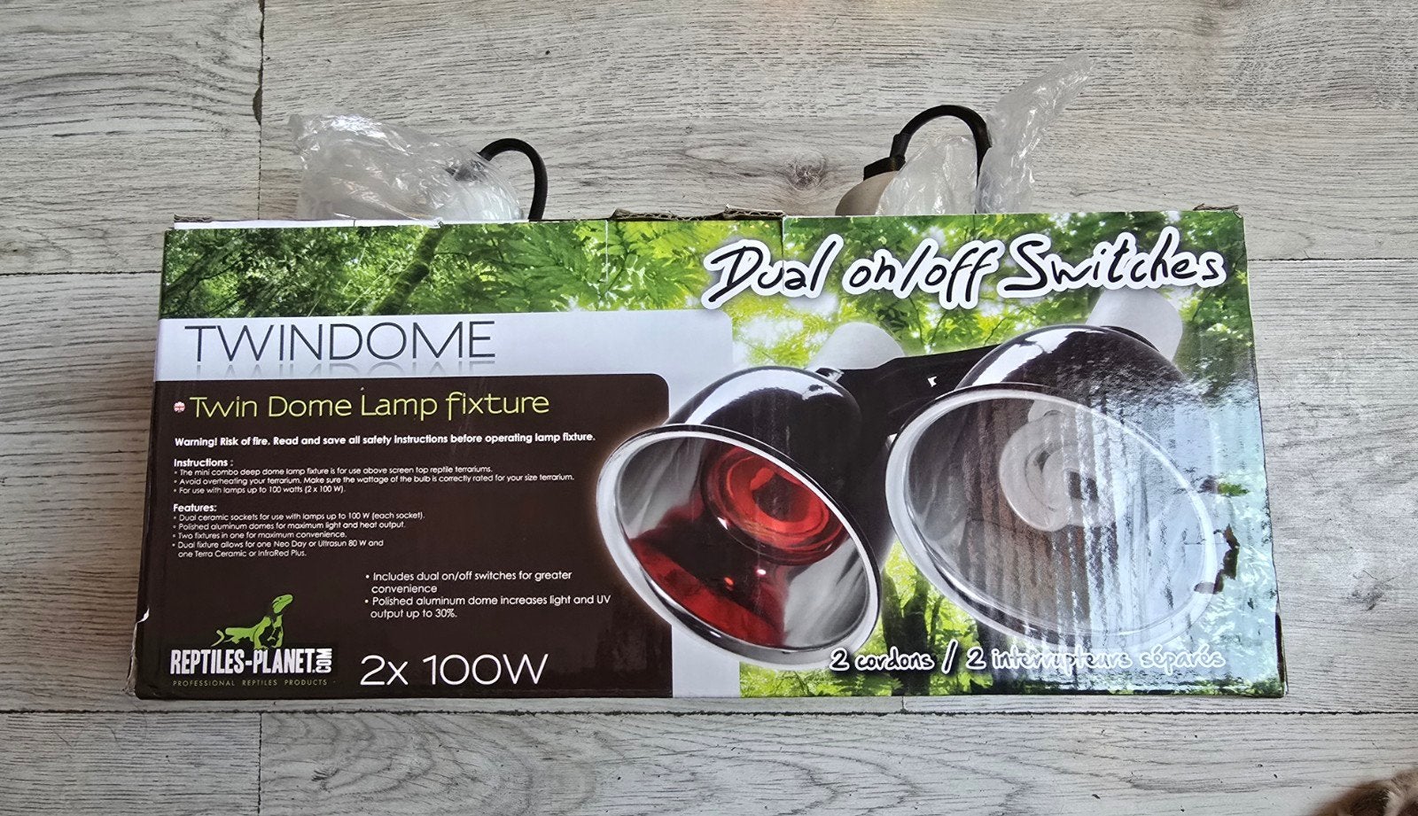 Reptiles Planet Twin Dome 2x100W (nieuw, ongeopend), Ophalen of Verzenden, Nieuw